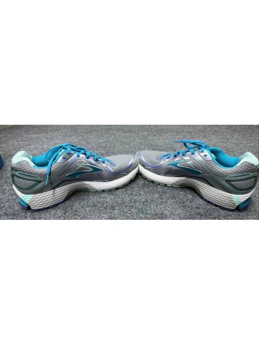Brooks Adrenaline GTS 16 Women’s 9.5 B Blue Aqua Silver Athletic Running Support